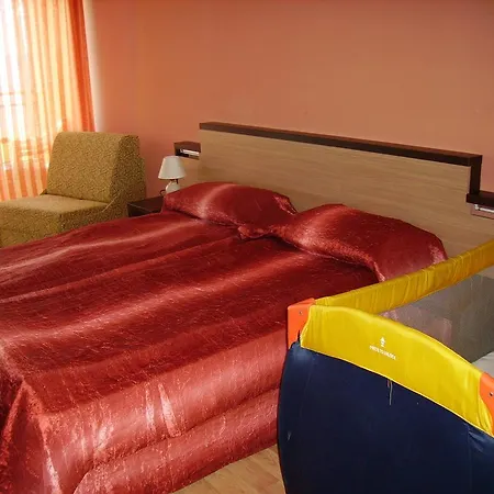 בית הארחה Mak Complex